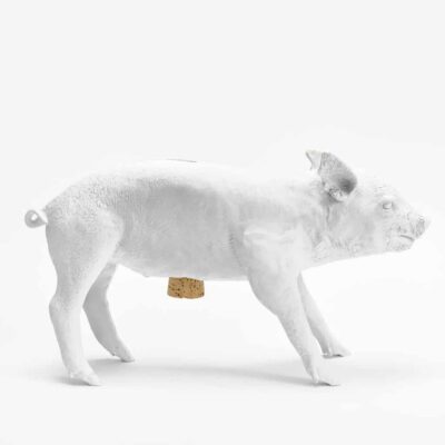 bank in form of pig