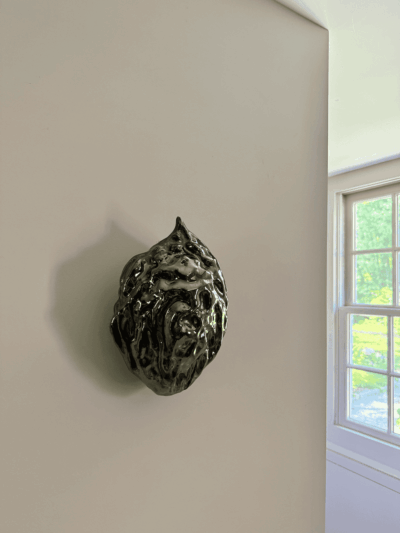 Wall Hung Peach Pit in ‘Palladium’ metallic black glaze - Image 2