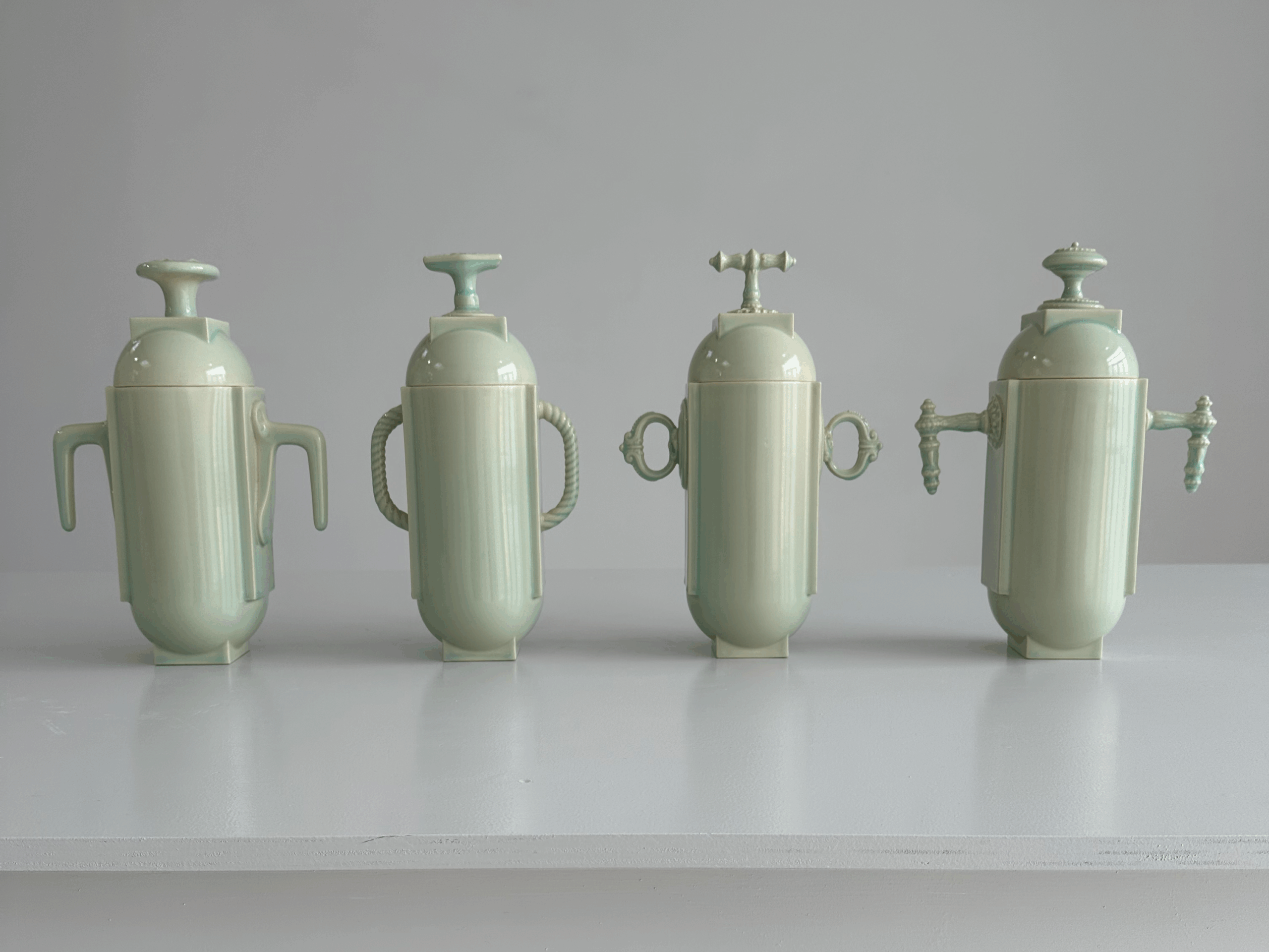 Hardware Vessels